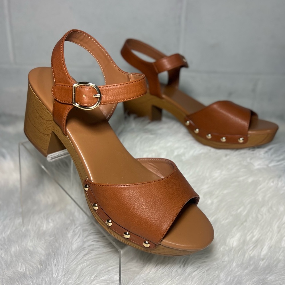 Style & Co. Cognac Studded Platform Sandals - Size 9